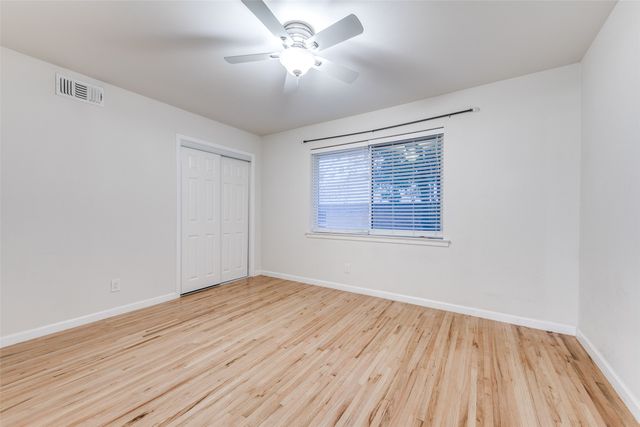 8120 Hunnicut Road, Dallas, TX 75228