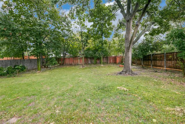 8120 Hunnicut Road, Dallas, TX 75228