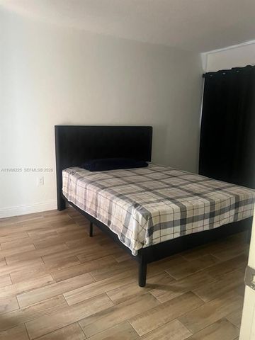 6620 W 2nd Court 407, Hialeah, FL 33012