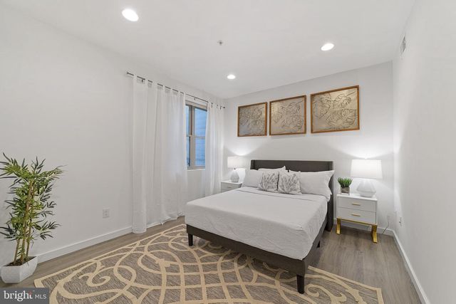 2318 N PARK AVE, Philadelphia, PA 19132