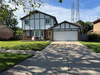 25947 Rebecca Drive, Brownstown Charter Township, MI 48134