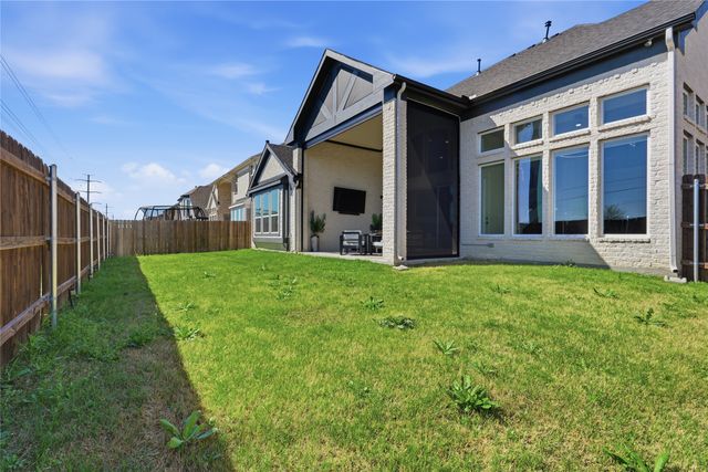 7548 Ridge Lane, Grand Prairie, TX 75054