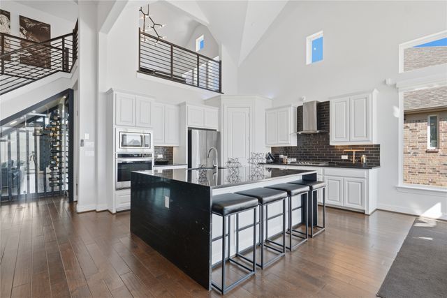 7548 Ridge Lane, Grand Prairie, TX 75054