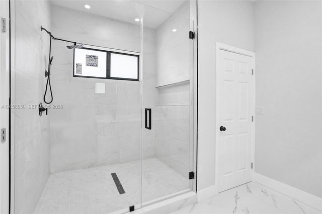 2445 SW 43rd Ter, Fort Lauderdale, FL 33317