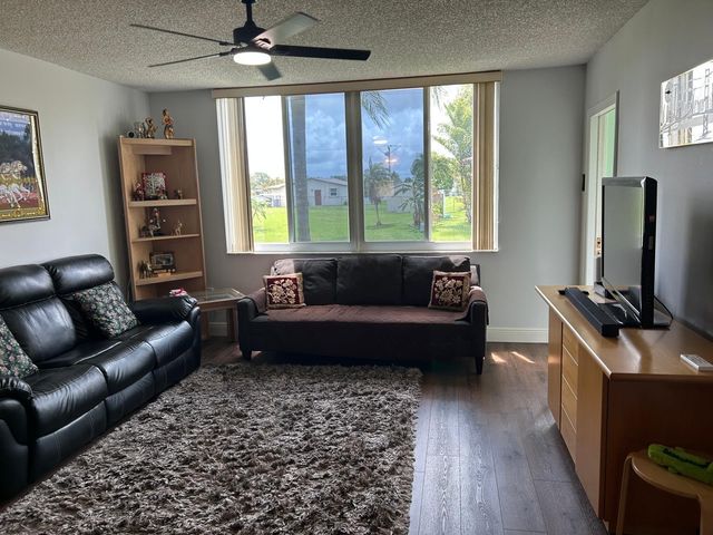 6670 Royal Palm Boulevard 112k, Margate, FL 33063