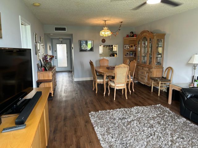 6670 Royal Palm Boulevard 112k, Margate, FL 33063