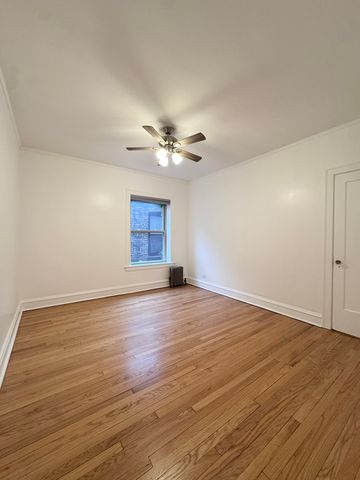 4752 N Virginia Avenue 1S, Chicago, IL 60625