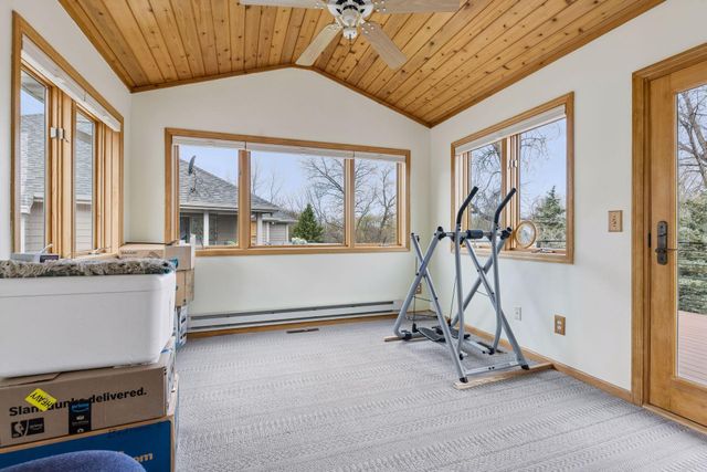 6288 Niagara Lane N, Maple Grove, MN 55311