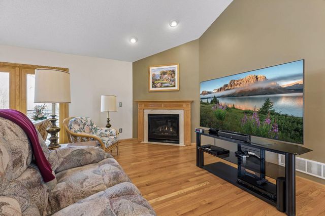 6288 Niagara Lane N, Maple Grove, MN 55311