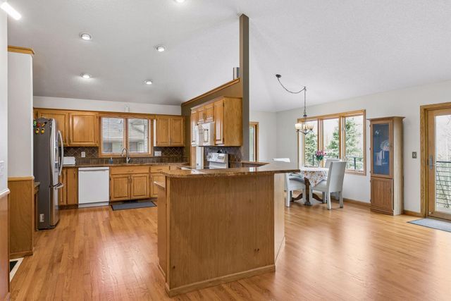 6288 Niagara Lane N, Maple Grove, MN 55311