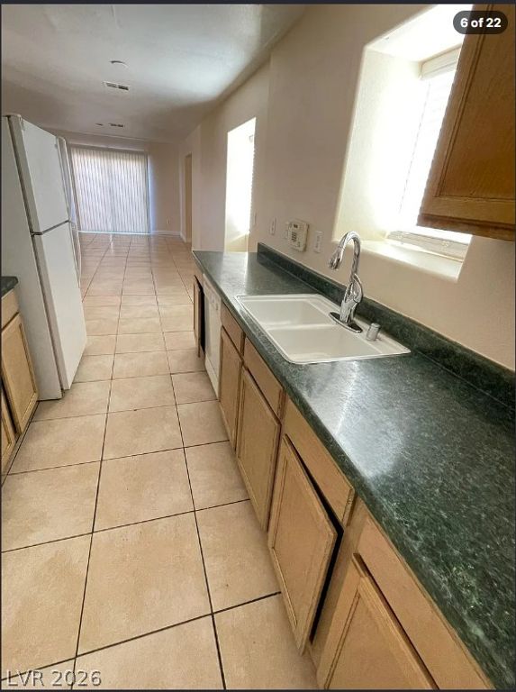 2996 Savers Court, Las Vegas, NV 89115 — photo 4