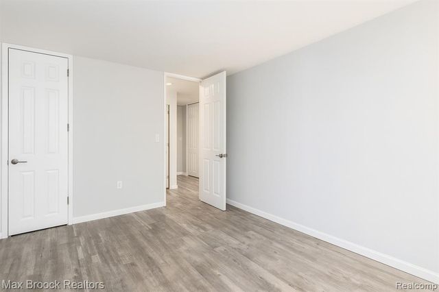 8200 E Jefferson Avenue 1107, Detroit, MI 48214