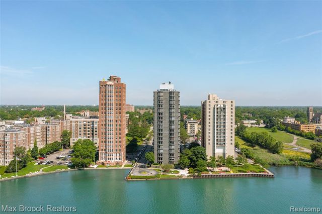 8200 E Jefferson Avenue 1107, Detroit, MI 48214