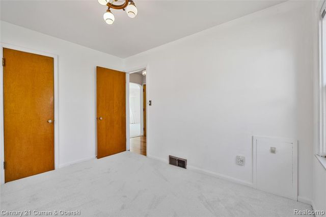 1727 Highview Street, Dearborn, MI 48128