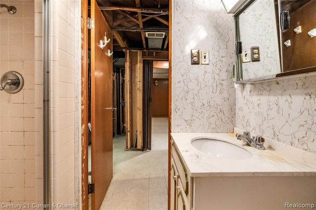 1727 Highview Street, Dearborn, MI 48128