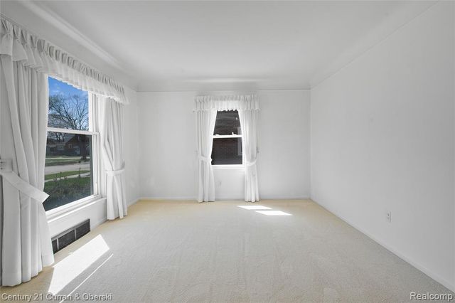 1727 Highview Street, Dearborn, MI 48128