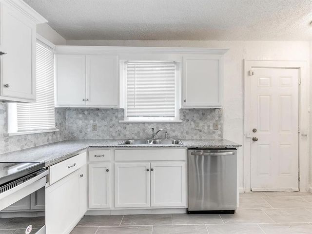 2221 N Jordan Avenue, Oklahoma City, OK 73111