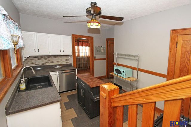 1610 S 20th Street, Lincoln, NE 68502