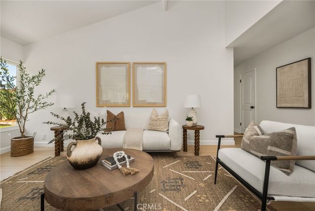 9376 Siskin, Fountain Valley, CA 92708
