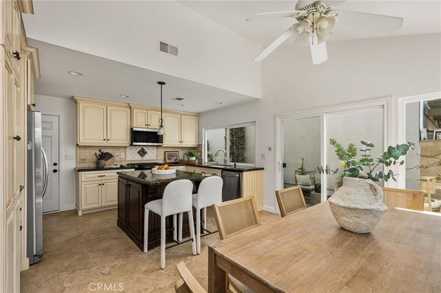 9376 Siskin, Fountain Valley, CA 92708
