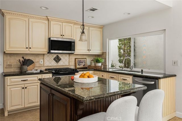 9376 Siskin, Fountain Valley, CA 92708