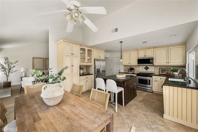 9376 Siskin, Fountain Valley, CA 92708
