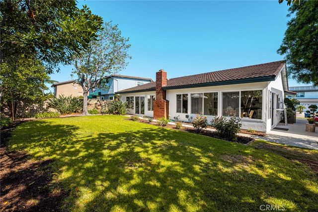9376 Siskin, Fountain Valley, CA 92708