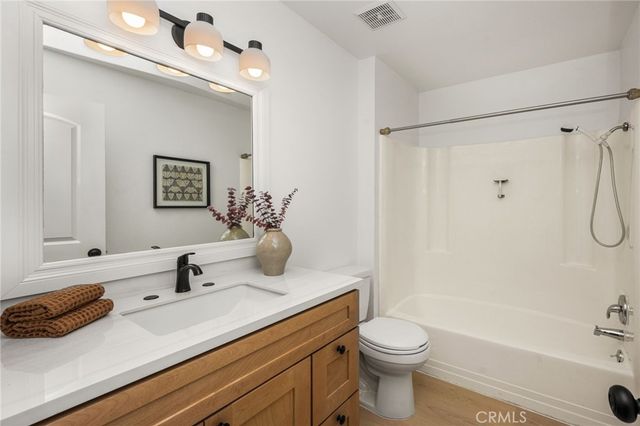 9376 Siskin, Fountain Valley, CA 92708