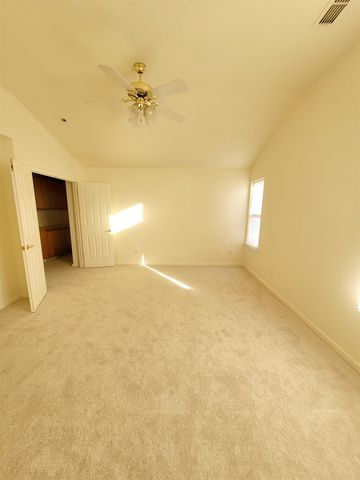 4224 Pinehurst Cir, Stockton, CA 95219