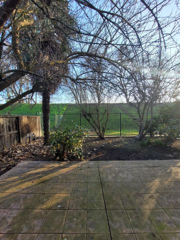 4224 Pinehurst Cir, Stockton, CA 95219