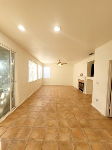 4224 Pinehurst Cir, Stockton, CA 95219