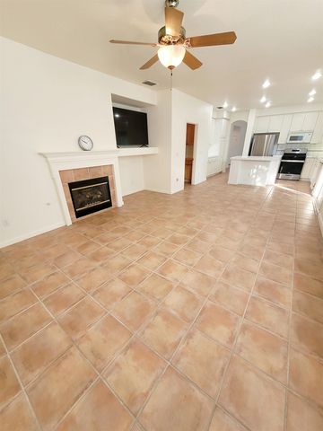 4224 Pinehurst Cir, Stockton, CA 95219