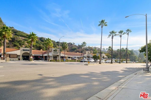 501 Palisades Drive 308, Pacific Palisades (los Angeles), CA 90272