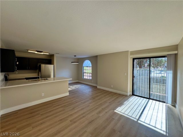 2964 Juniper Hills Boulevard 104, Las Vegas, NV 89142