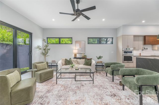 19 Woodbine Road, Asheville, NC 28804