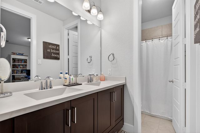 5137 Artemesia Lane, Dallas, TX 75209