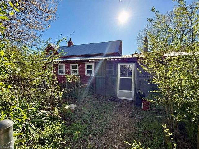 4149 Happy Hollow Road, Asheboro, NC 27205