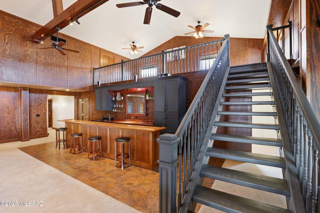 33351 S High Jinks Road, Oracle, AZ 85623