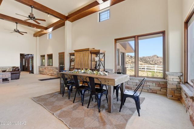 33351 S High Jinks Road, Oracle, AZ 85623