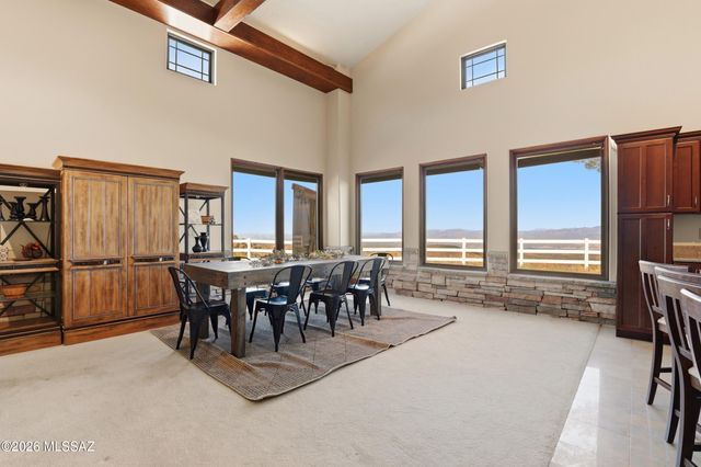 33351 S High Jinks Road, Oracle, AZ 85623