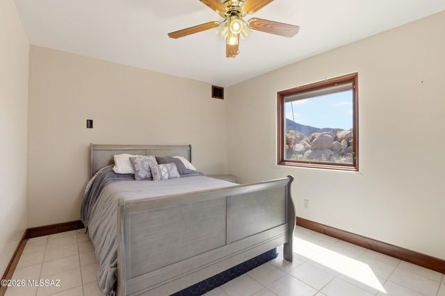 33351 S High Jinks Road, Oracle, AZ 85623