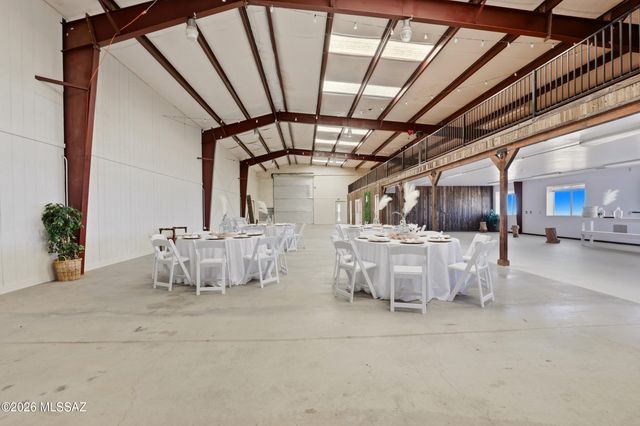 33351 S High Jinks Road, Oracle, AZ 85623