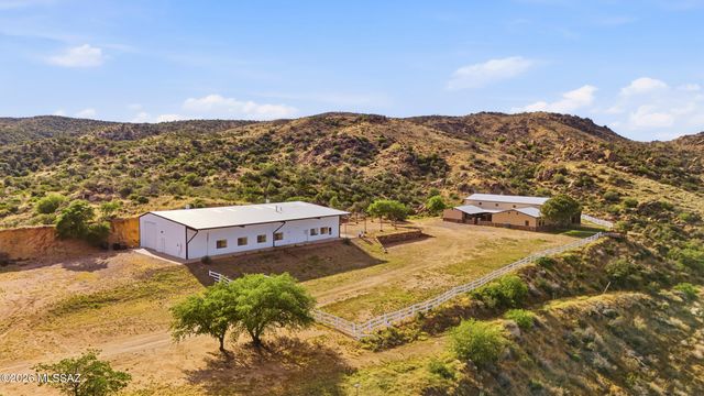 33351 S High Jinks Road, Oracle, AZ 85623