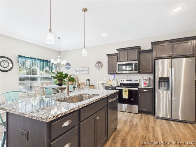 9309 Glen Eagle Court, Charlestown, IN 47111