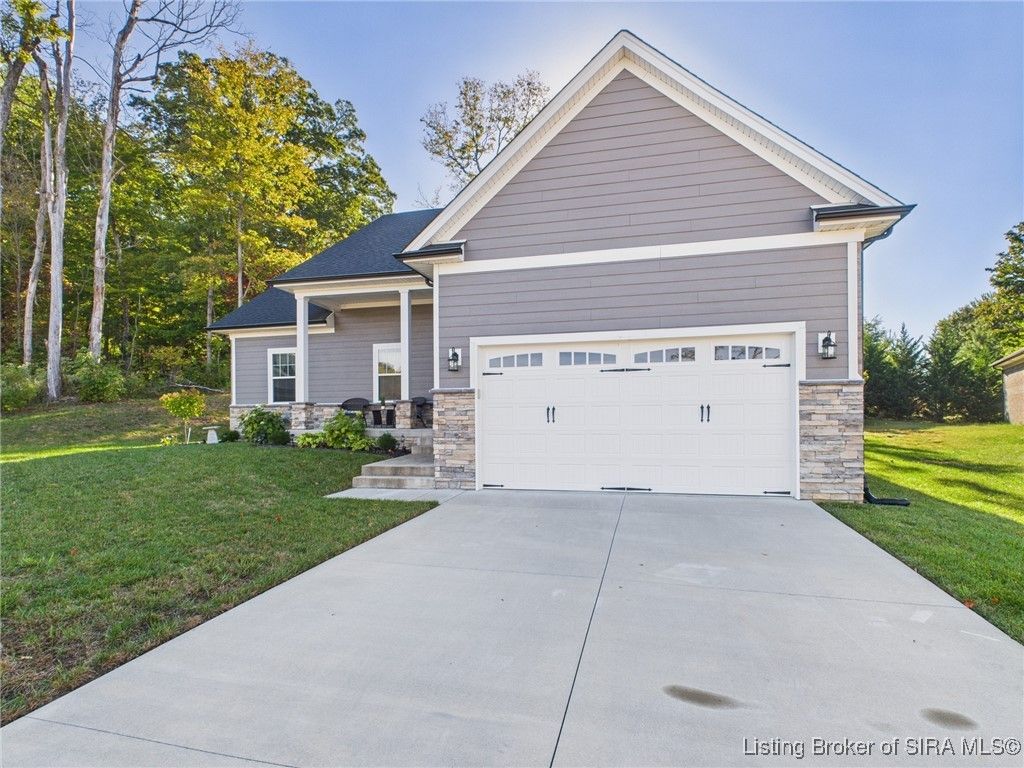 9309 Glen Eagle Court, Charlestown, IN 47111