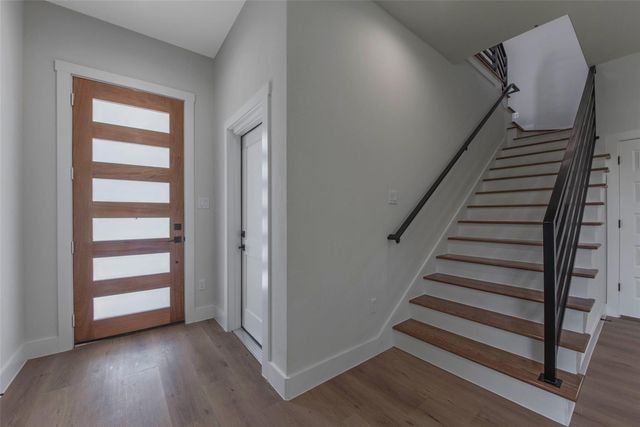 9313 Jutland Road, Houston, TX 77033