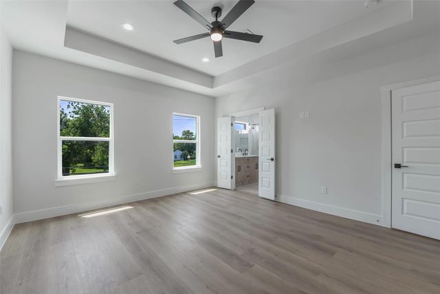 9313 Jutland Road, Houston, TX 77033