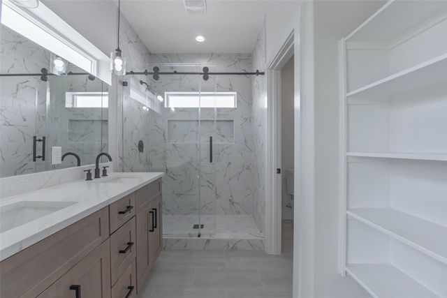 9313 Jutland Road, Houston, TX 77033