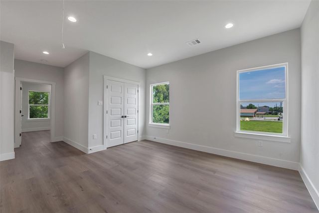 9313 Jutland Road, Houston, TX 77033