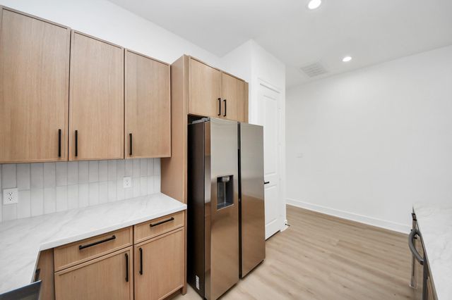 4607 Gunter Street D, Houston, TX 77020